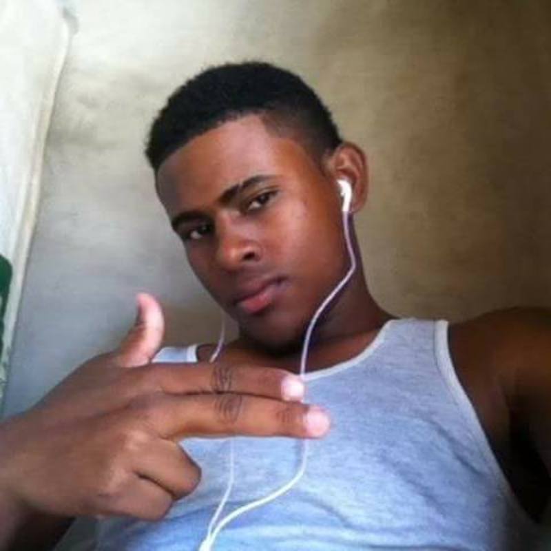 Date this pretty Dominican Republic man Maicel from Sto Dgo DO33765