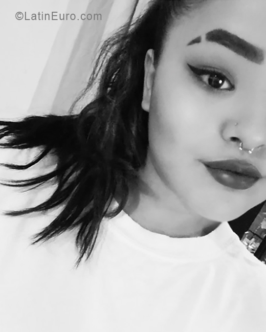 Date this fun Colombia girl Liliana romero from Barranquilla CO25025