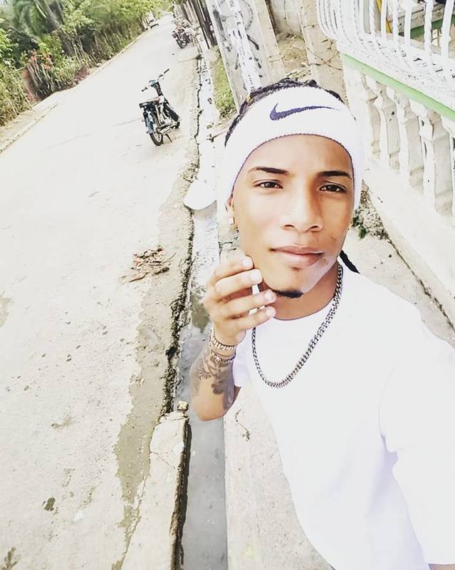 Date this gorgeous Dominican Republic man Anderson from La Vega DO34167