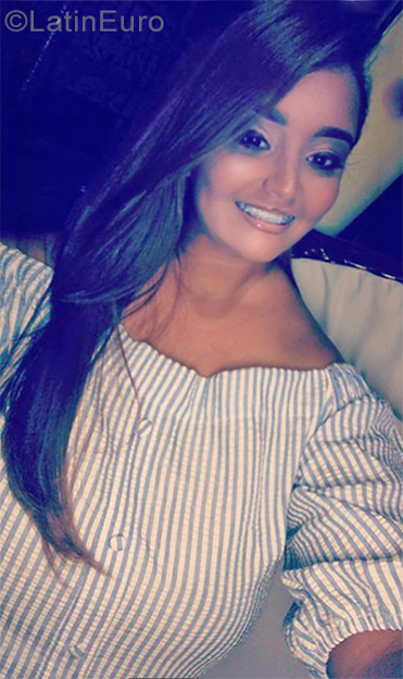 Date this delightful Dominican Republic girl Lissette from Santo Domingo DO34605