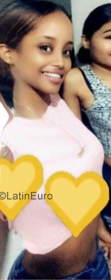 Date this tall Dominican Republic girl Smerlyn from Bonao DO34938