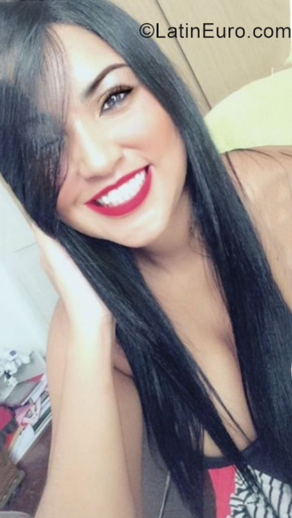 Date this hot Brazil girl Ivani from Sao Paulo BR10836