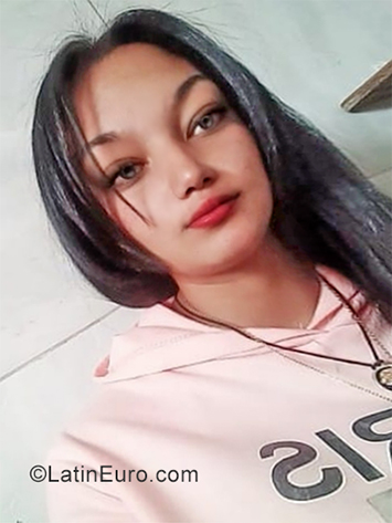 Date this delightful Colombia girl Maria from Bogota CO25504