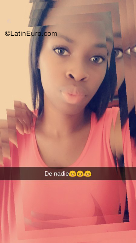 Date this hot Dominican Republic girl Katherine from Santo Domingo DO35312