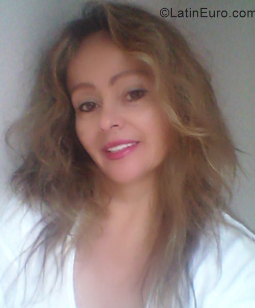 Date this hot Colombia girl Roucky from Bogota CO28036