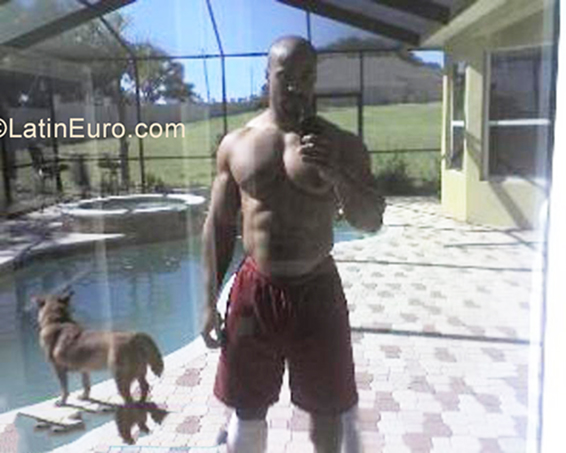 Date this sensual United States man Don from Glendale US20150