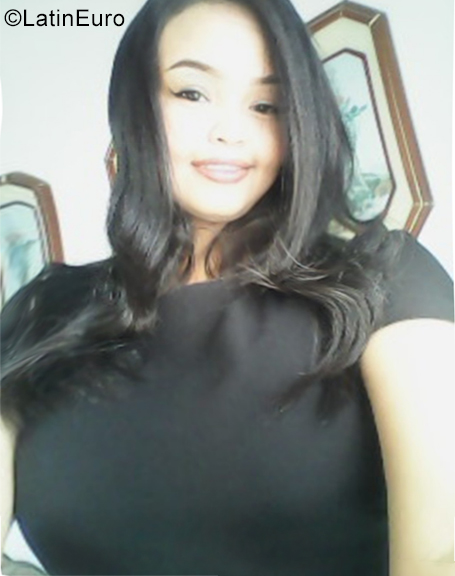 Date this beautiful Venezuela girl Gresie from El Tigre VE2611