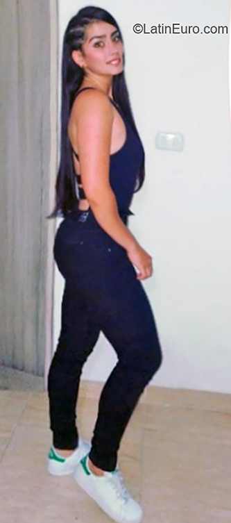 Date this fun Colombia girl Valentina from Pereira CO25957
