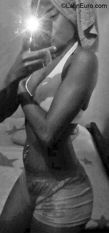 Date this fun Colombia girl Luz from Cali CO26015