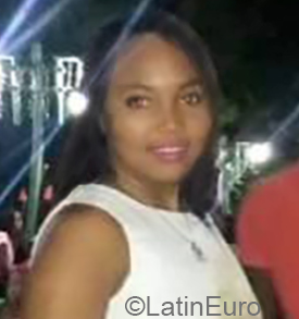 Date this delightful Dominican Republic girl Alejandra from San pedro de macoris DO36290