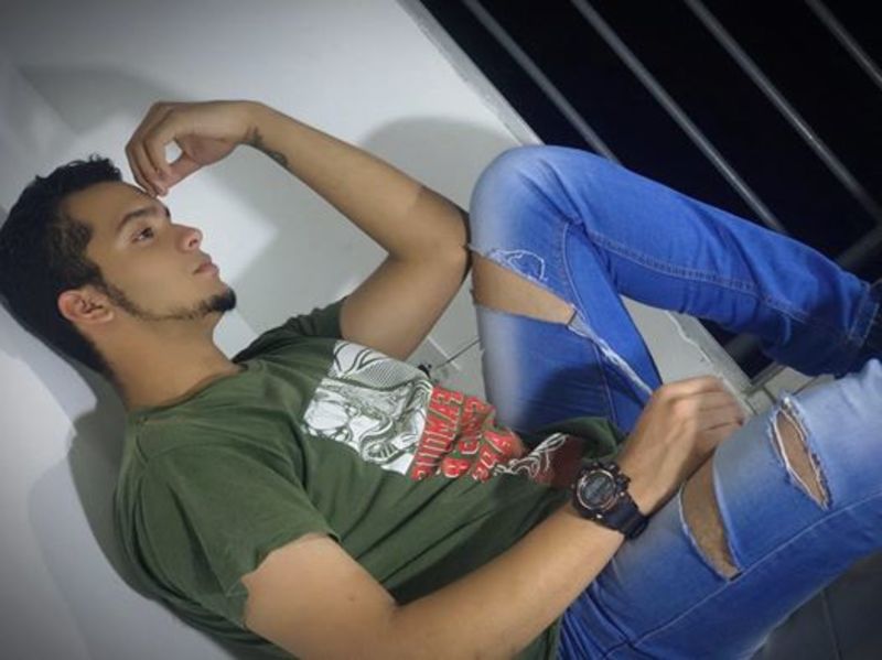 Date this georgeous Colombia man Guzzy from Medellin CO26256