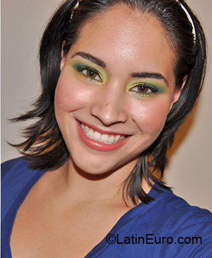 Date this exotic Colombia girl Paulina from Barranquilla CO27547