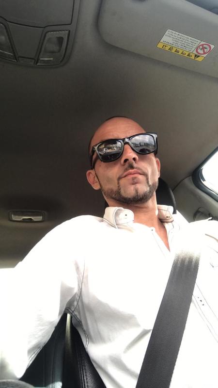 Date this gorgeous Dominican Republic man Fabry from Santo Domingo DO36712
