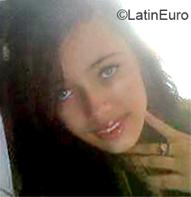 Date this hard body Dominican Republic girl Marina from Pereira DO36715