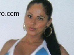 Date this foxy Colombia girl Preciosa from Bucaramanga CO26395