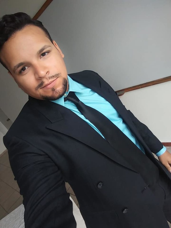 Date this happy Dominican Republic man Alexander from Santo Domingo DO36789