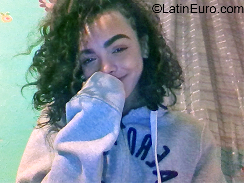 Date this young Puerto Rico girl Yaraliz from Guayama PR208