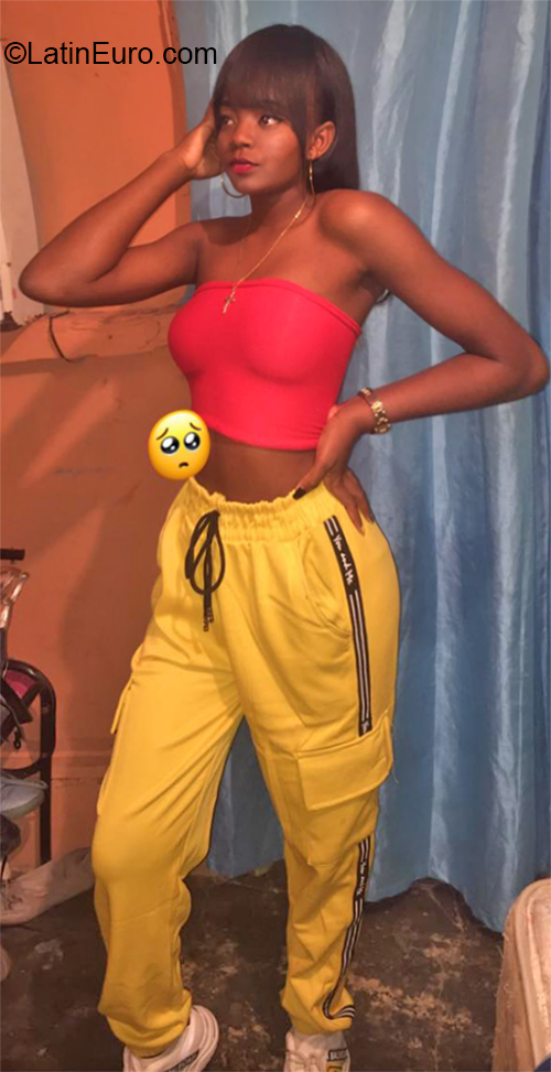Date this lovely Dominican Republic girl Elizabeth from San Francisco De Macori DO36803