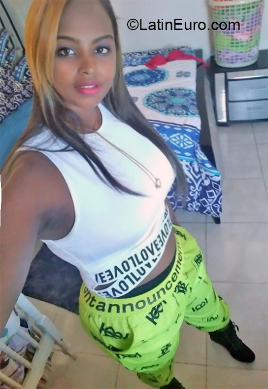 Date this young Dominican Republic girl Maria from Puerto Plata DO36966