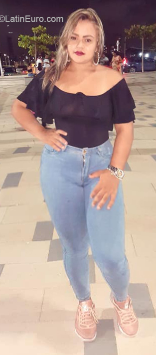 Date this lovely Colombia girl Vane from Barranquilla CO26621