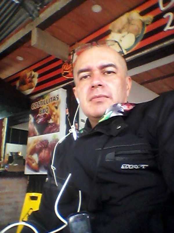 Date this voluptuous Colombia man OMAR from Cucuta CO26632