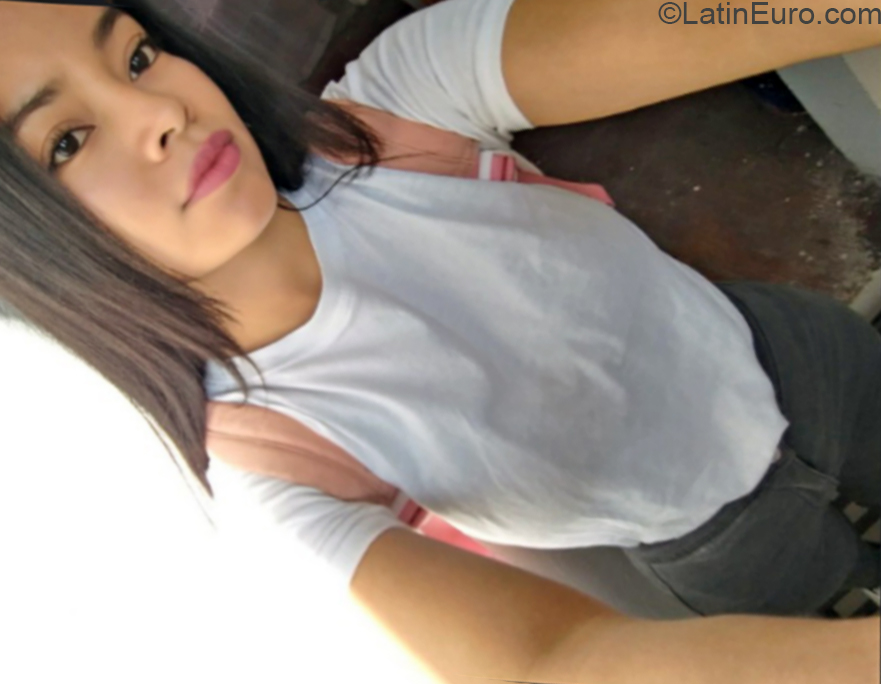 Date this exotic Venezuela girl Martina from Venezuela VE2939