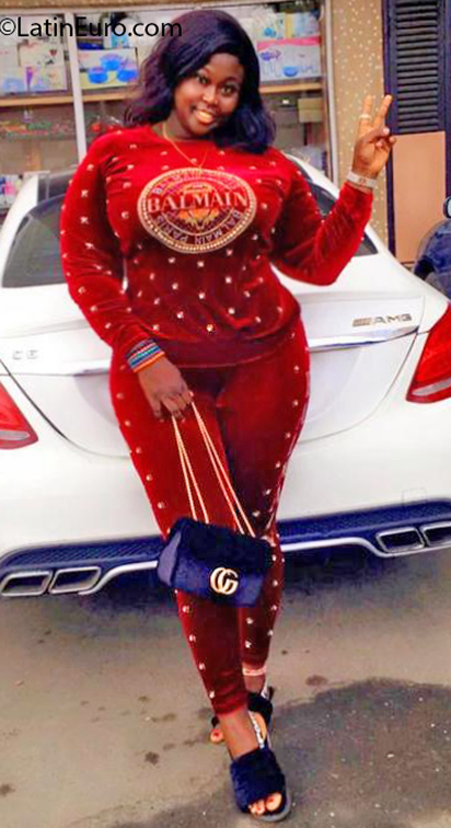 Date this fun Nigeria girl Bibiana from Lagos NG515