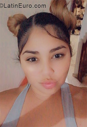 Date this tall Dominican Republic girl Cielo from Santo Domingo DO37837