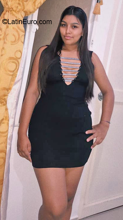 Date this cute Colombia girl Jenny from Cali CO27214