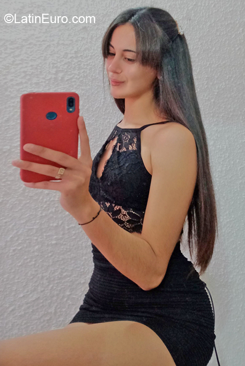 Date this delightful Uruguay girl Valentina from Canelones UY50