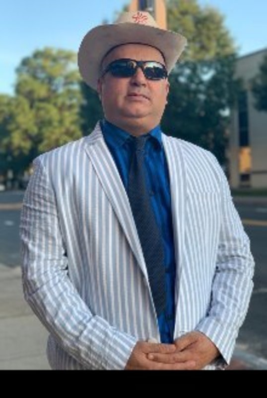 Date this gorgeous United States man Bahram from Brighton US20831