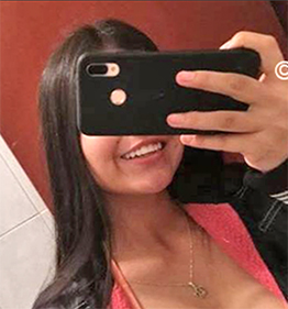 Date this pretty Colombia girl Mariana from Bogota CO27740