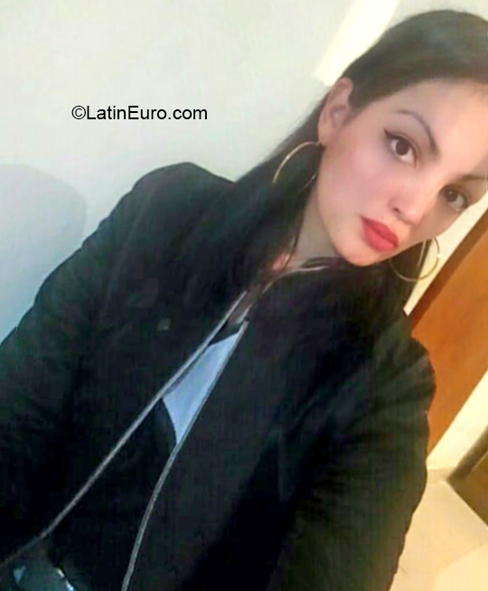 Date this tall Argentina girl Solange from Puerto Madryn AR470