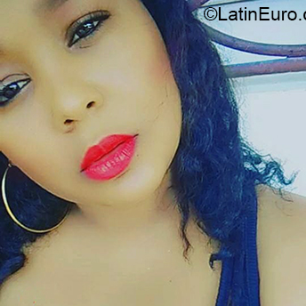 Date this lovely Dominican Republic girl Flor from La Romana DO38463