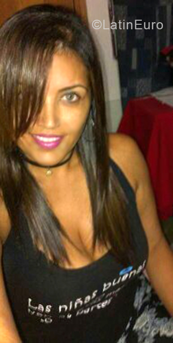 Date this cute Venezuela girl Liliana from Valencia VE3373