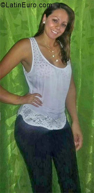 Date this georgeous Colombia girl Deira from Ibaque CO28226