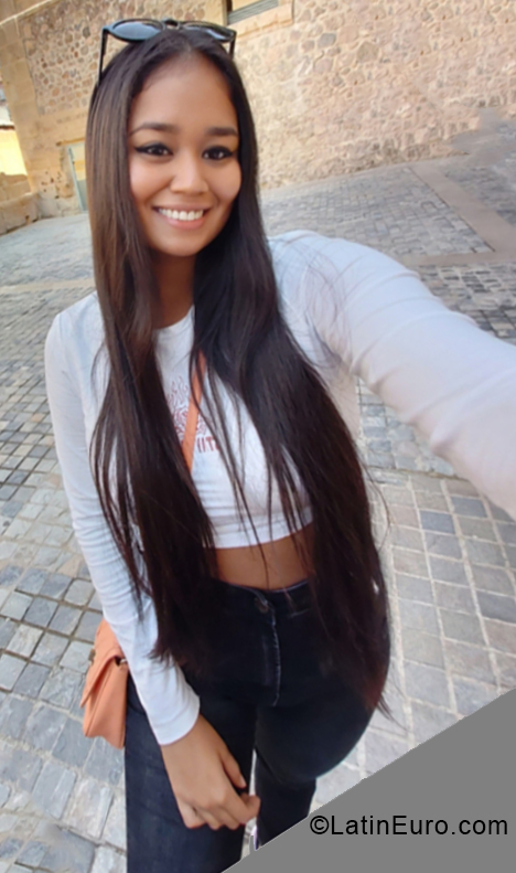 Date this young Spain girl Nasly from Murcia ES526