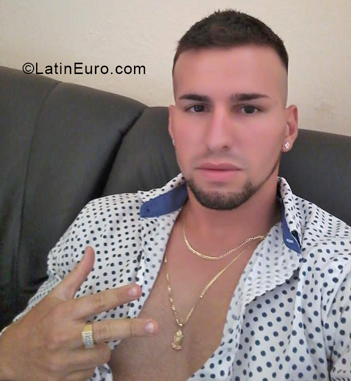 Date this funny Chile man Angel from Lautaro CL192