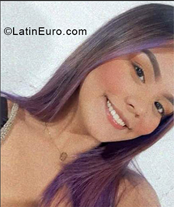 Date this stunning Colombia girl Fabiola adarmes from Pereira CO28382