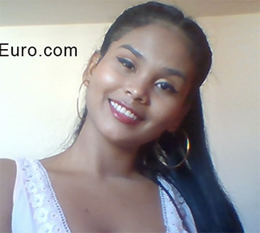 Date this beautiful Colombia girl Luisa from Pereira CO28554