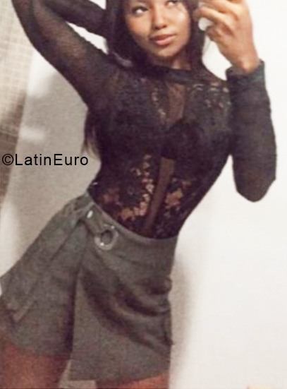 Date this hard body Colombia girl Lia from Cali CO28564