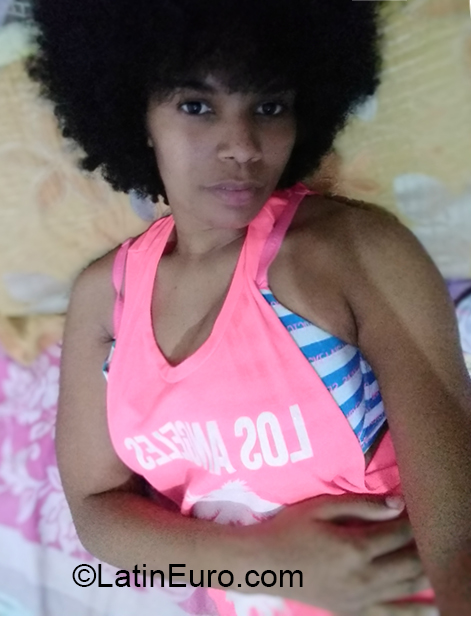 Date this gorgeous Dominican Republic girl Dorisa Mery from Santo Domingo DO38781