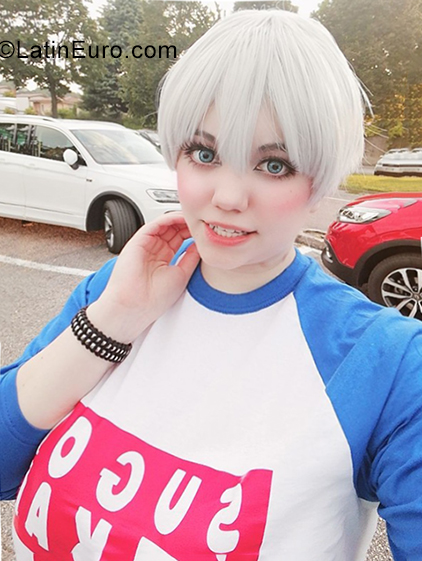 Date this sensual Italy girl Sora from  IT329