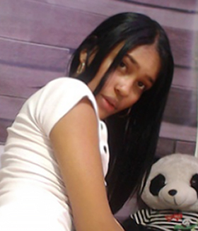 Date this lovely Colombia girl Dany from Medellin CO28725