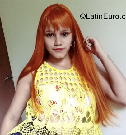 Date this sultry Colombia girl Sol from Medellin CO28903