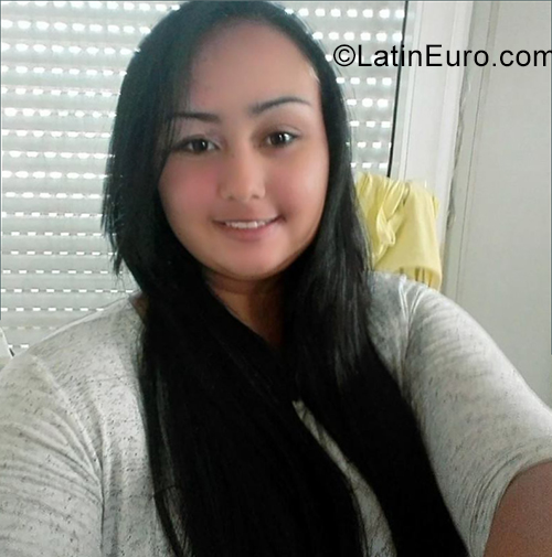 Date this sensual Colombia girl Estefana from Santa Marta CO29164