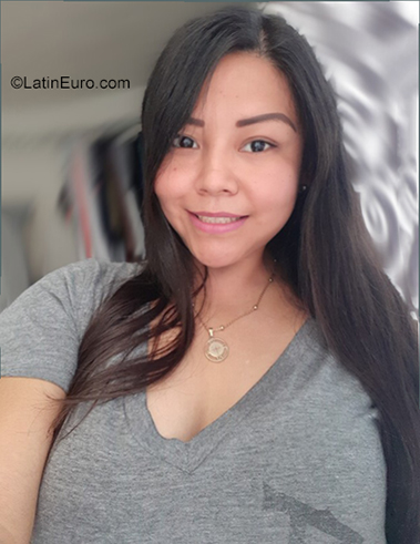 Date this young Mexico girl Nancy from Queretaro MX2226