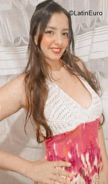 Date this fun Venezuela girl Yolanda from Caracas VE3682