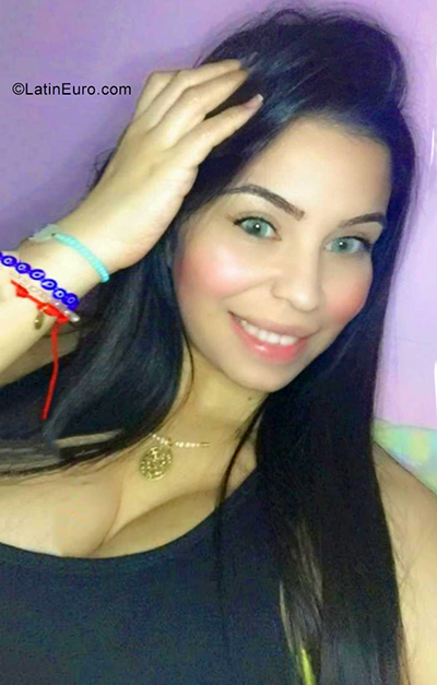 Date this gorgeous Venezuela girl Anny from Barquisimeto VE3761