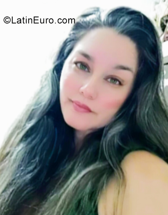 Date this athletic Colombia girl Lizeth from Cali CO29662